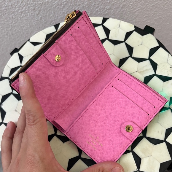 Louis Vuitton Brown and Gold Monogram Wallet - Picture 3 of 6